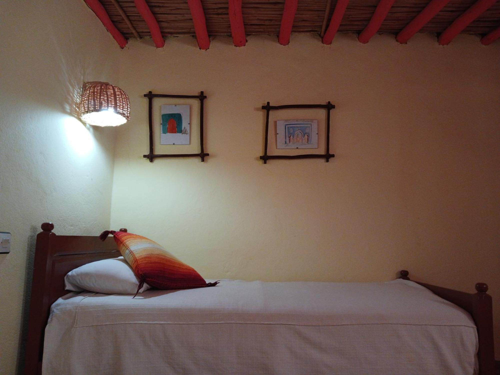 chambre d'hôte yamina Tafraout Extérieur photo